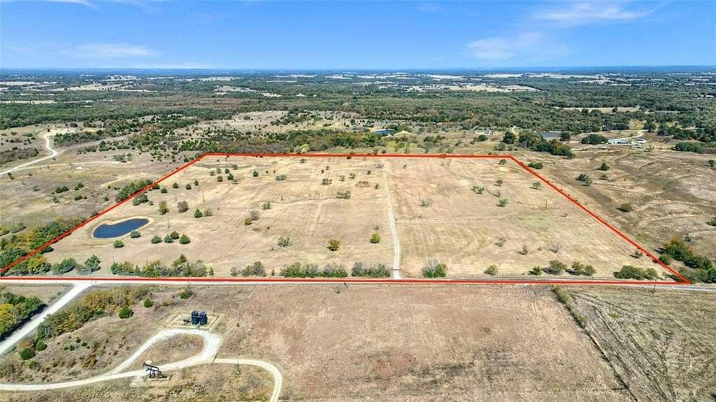 50.02 Acres of Agricultural Land for Sale in Whitesboro, Texas