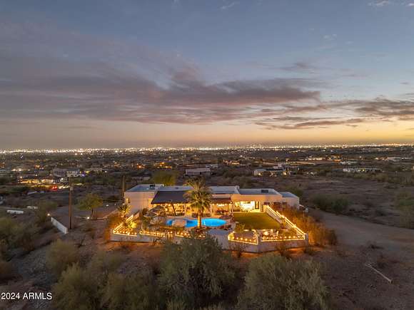 5.15 Acres of Residential Land with Home for Sale in Phoenix, Arizona