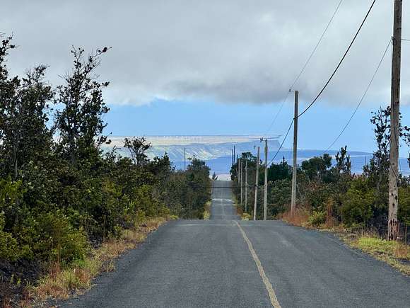 1.001 Acres of Land for Sale in Hawaiian Ocean View, Hawaii