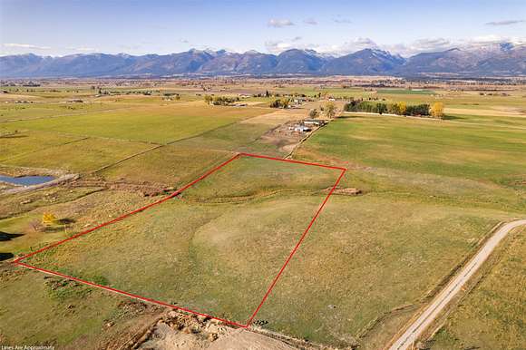 5 Acres of Residential Land for Sale in Corvallis, Montana