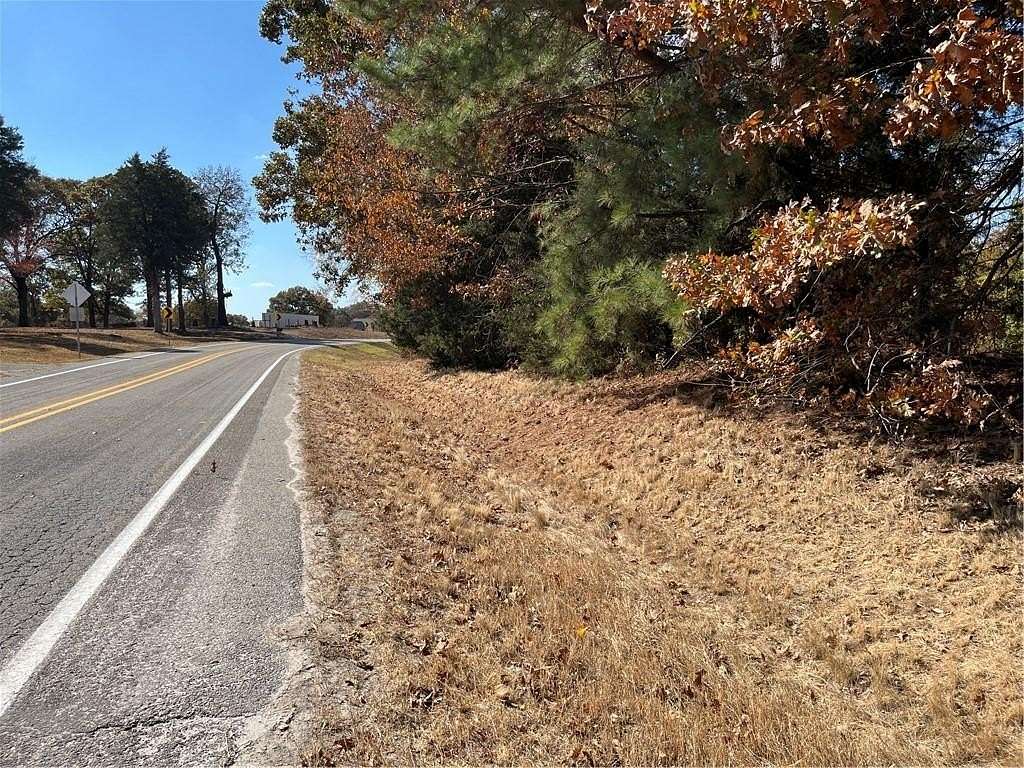 2 Acres of Residential Land for Sale in Springdale, Arkansas