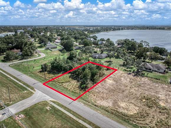 0.32 Acres of Residential Land for Sale in Lake Placid, Florida