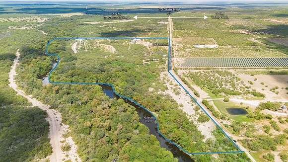 55.76 Acres of Agricultural Land for Sale in Carrizo Springs, Texas