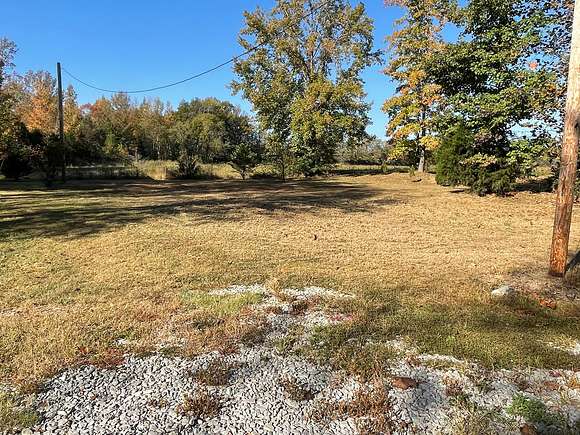 0.16 Acres of Land for Sale in Linden, Tennessee