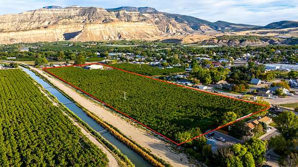 12.83 Acres of Improved Land for Sale in Palisade, Colorado