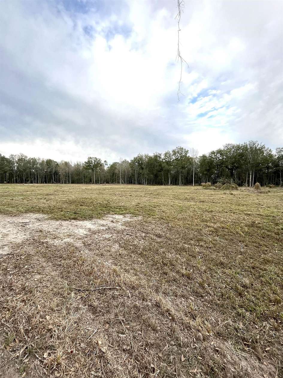 10.08 Acres of Land for Sale in Orange, Texas