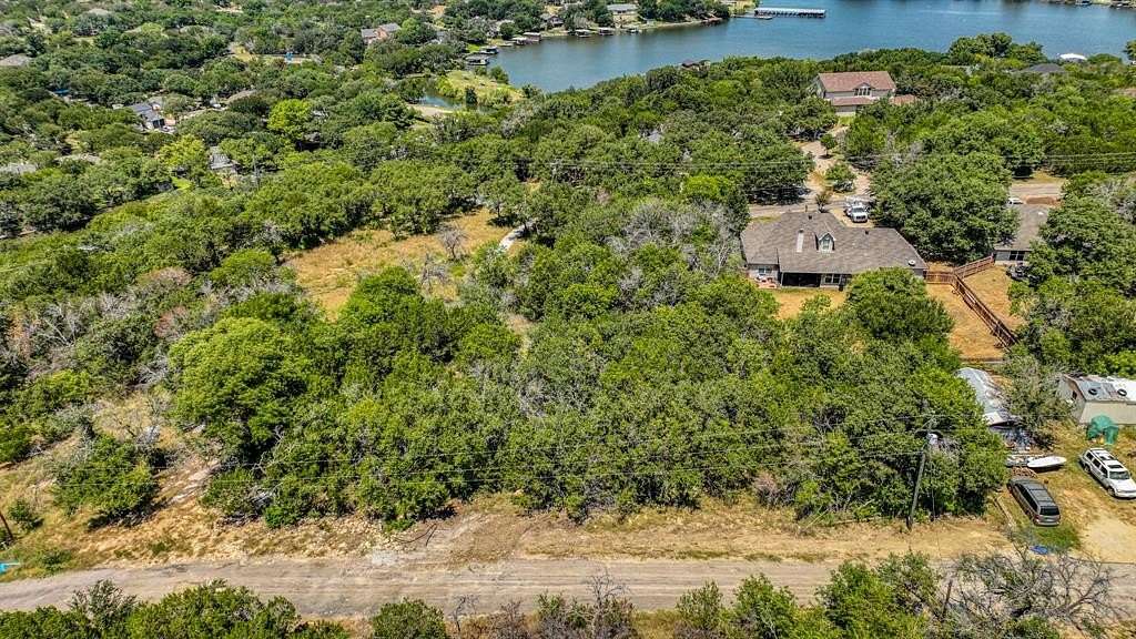 0.792 Acres of Residential Land for Sale in Granbury, Texas