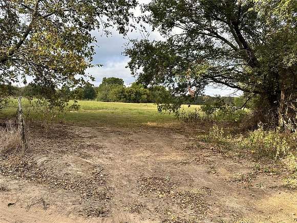 19.222 Acres of Land for Sale in Kemp, Texas