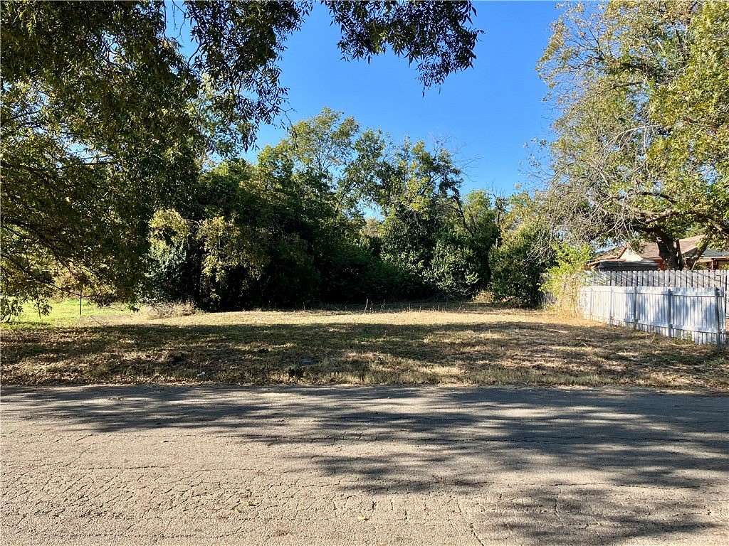 0.157 Acres of Residential Land for Sale in Waco, Texas