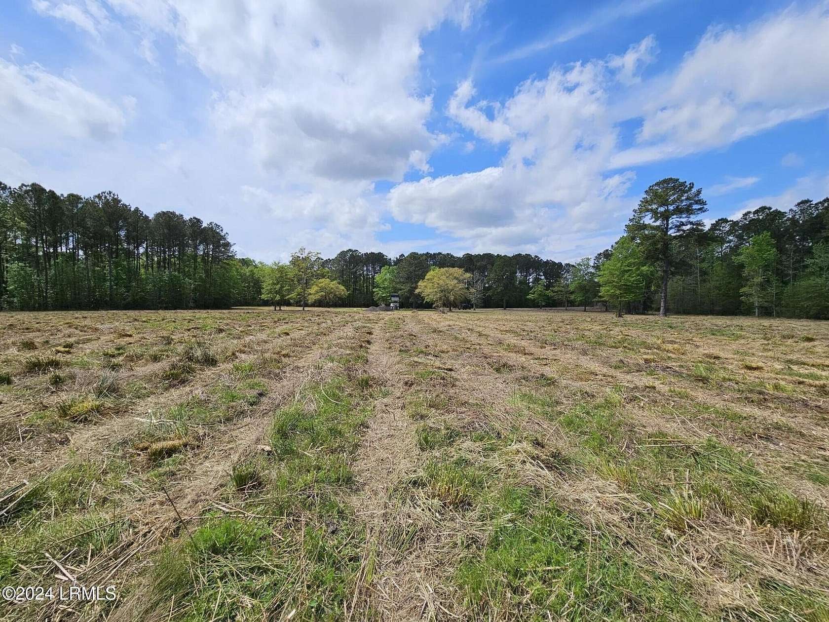 1.05 Acres of Residential Land for Sale in Ridgeland, South Carolina