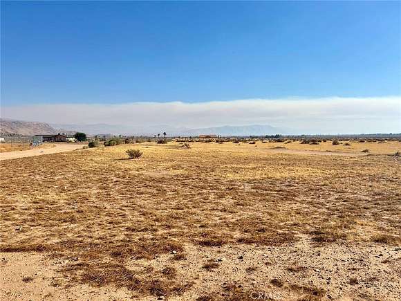 19.39 Acres of Land for Sale in Apple Valley, California