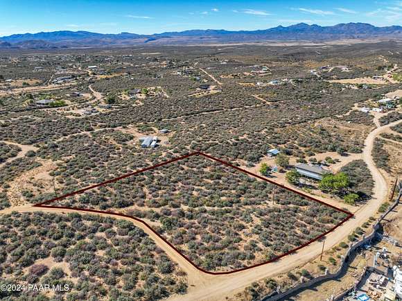 1.73 Acres of Residential Land for Sale in Kirkland, Arizona