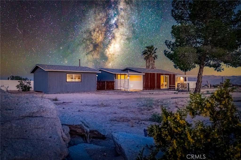 4.14 Acres of Residential Land with Home for Sale in Joshua Tree, California