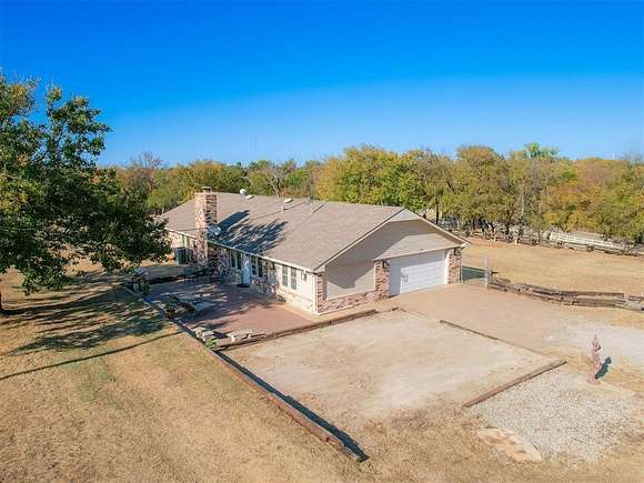 5 Acres of Land with Home for Sale in Ponca City, Oklahoma