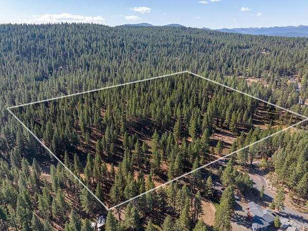 10 Acres of Land for Sale in Truckee, California
