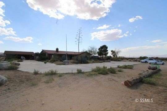 6 Acres of Land with Home for Sale in Ridgecrest, California