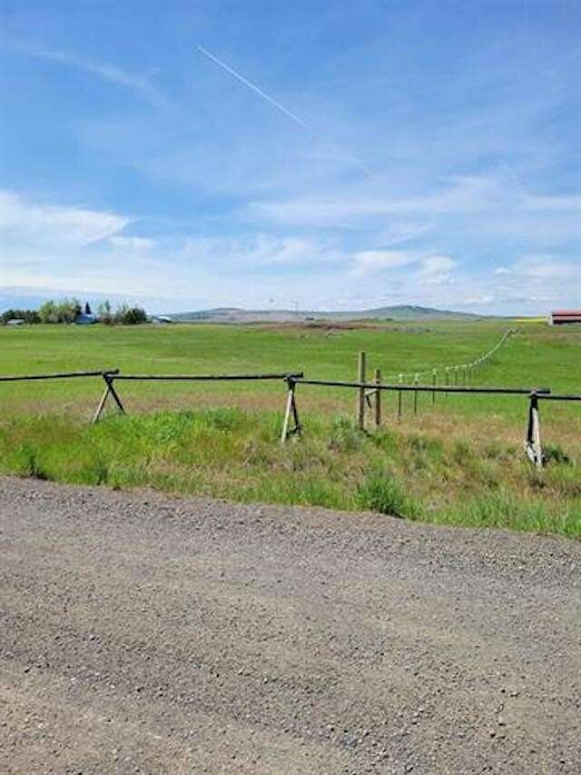 39 Acres of Land for Sale in Espanola, Washington