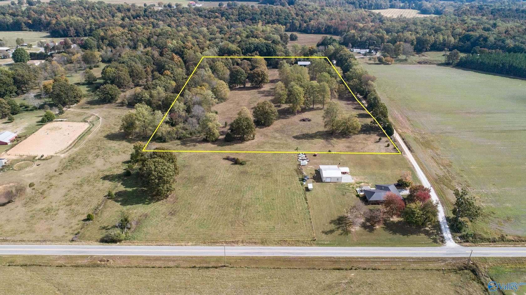 14.7 Acres of Land for Sale in Lexington, Alabama