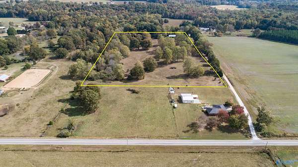 14.7 Acres of Land for Sale in Lexington, Alabama