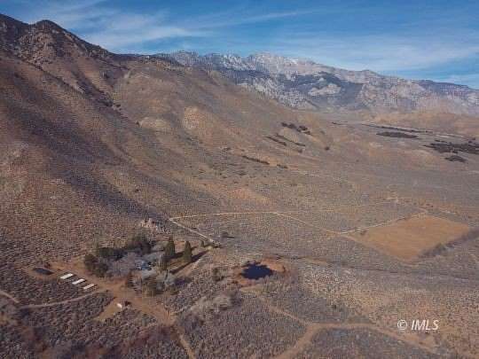 158.41 Acres of Land with Home for Sale in Olancha, California