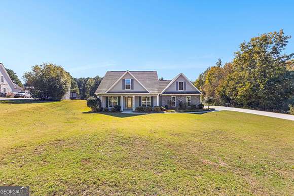 3 Acres of Residential Land with Home for Sale in Senoia, Georgia