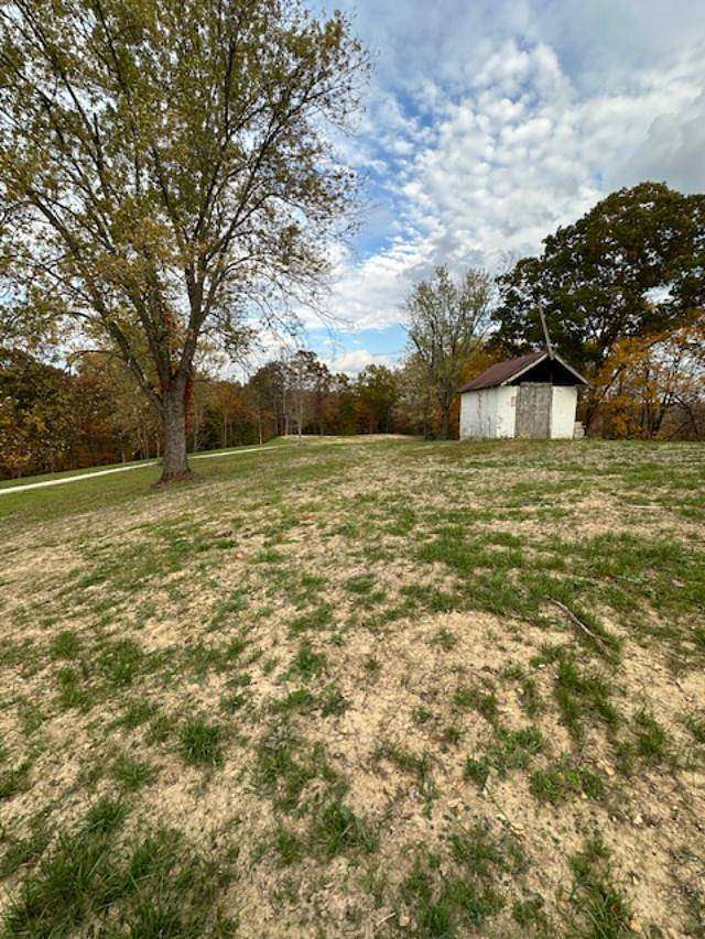 4 Acres of Land for Sale in Sandy Hook, Kentucky