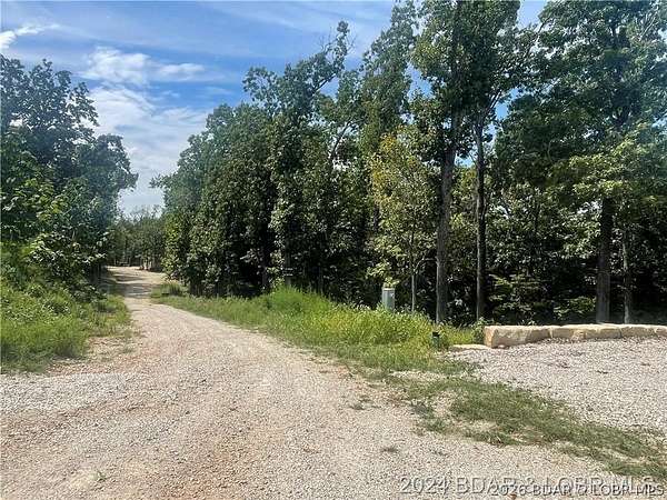 0.6 Acres of Land for Sale in Sunrise Beach, Missouri