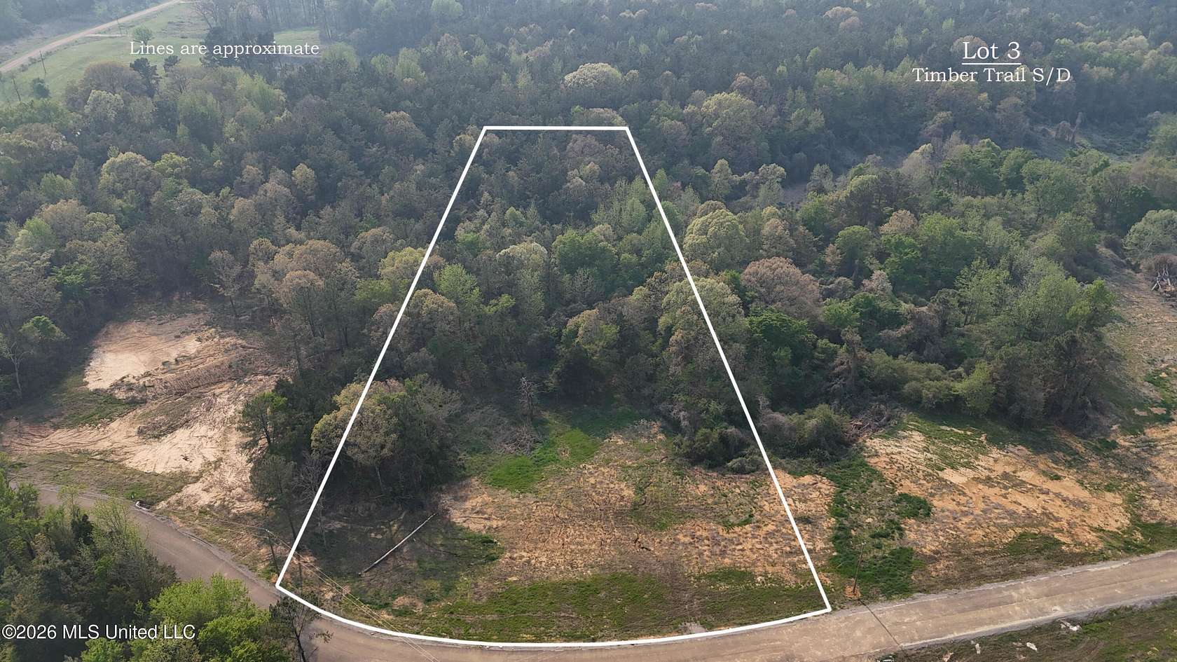 4.32 Acres of Residential Land for Sale in Senatobia, Mississippi