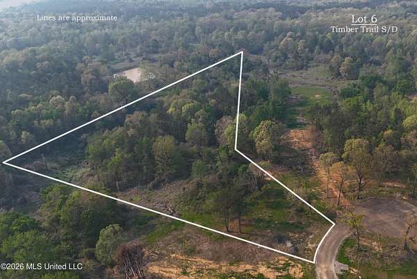 7.59 Acres of Residential Land for Sale in Senatobia, Mississippi