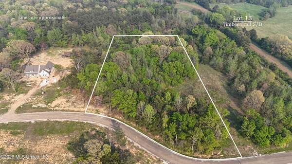 3.68 Acres of Residential Land for Sale in Senatobia, Mississippi