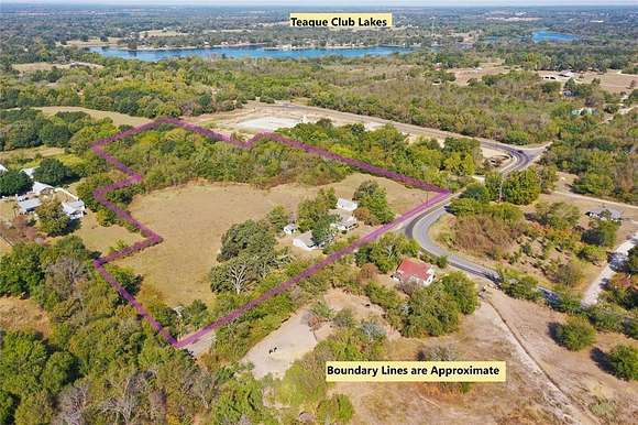 8.2 Acres of Residential Land with Home for Sale in Teague, Texas