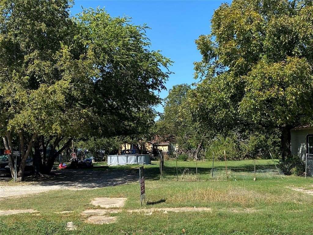 0.17 Acres of Residential Land for Sale in Brownwood, Texas