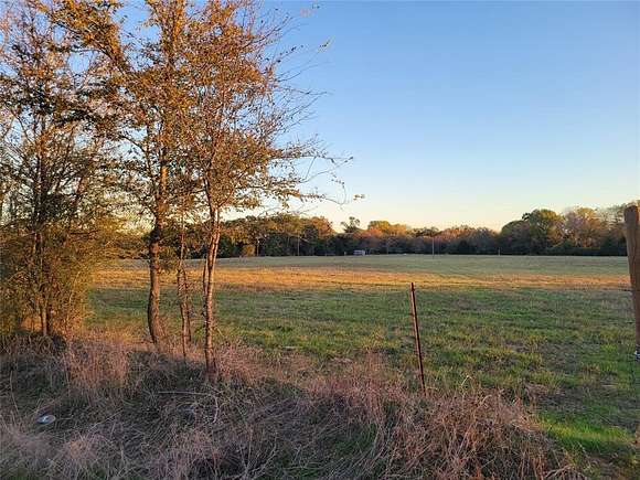 6 Acres of Residential Land for Sale in Payne Springs, Texas