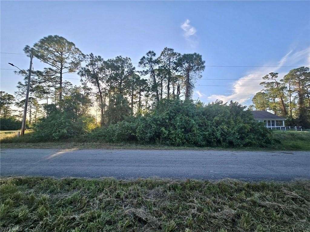 0.258 Acres of Residential Land for Sale in Lehigh Acres, Florida