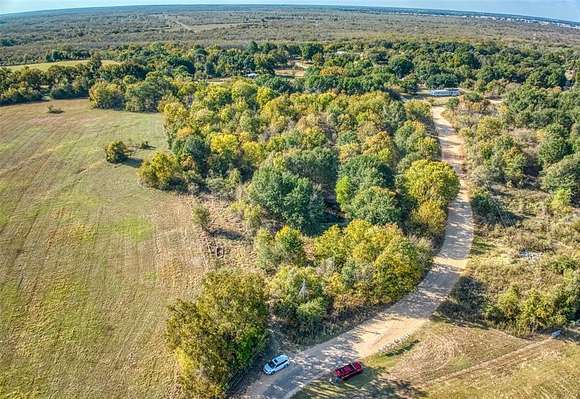 6.555 Acres of Land for Sale in Kemp, Texas