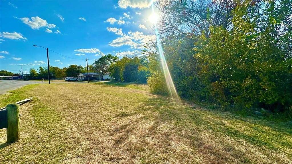 0.16 Acres of Land for Sale in Everman, Texas