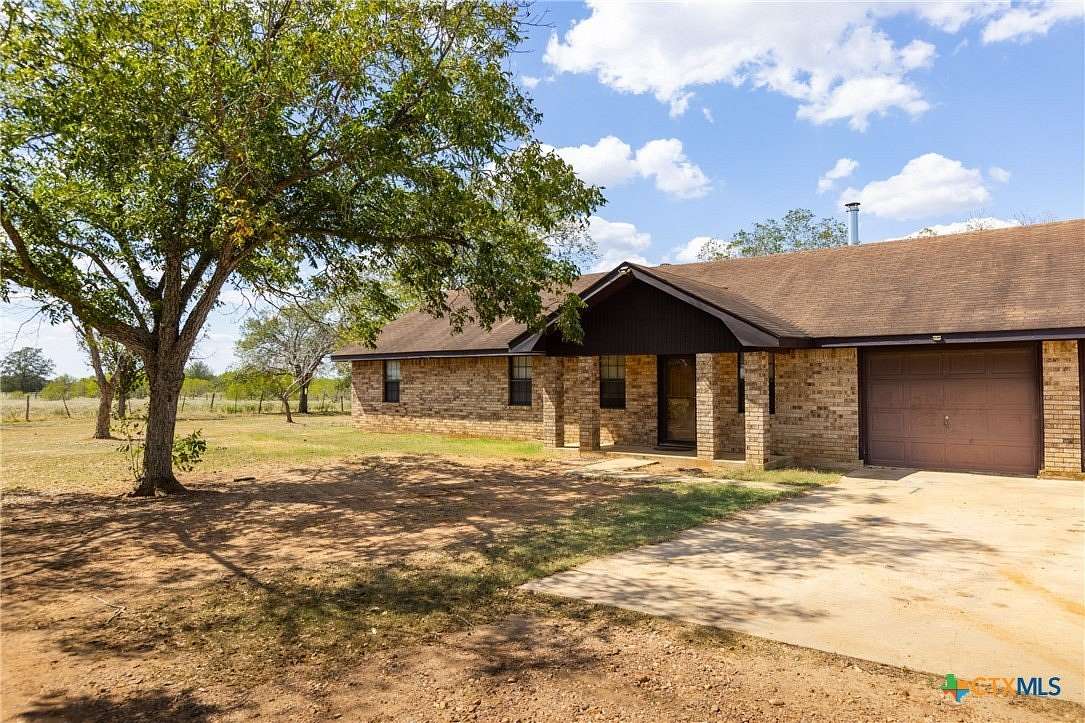 13.44 Acres of Land with Home for Sale in Waelder, Texas