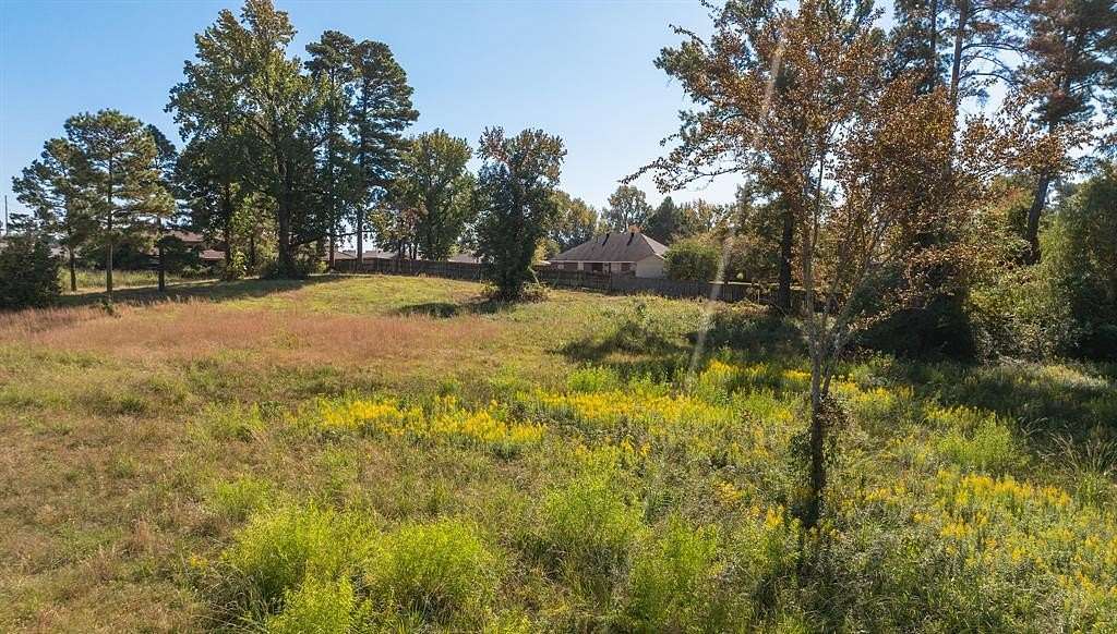 1.69 Acres of Commercial Land for Sale in Texarkana, Texas