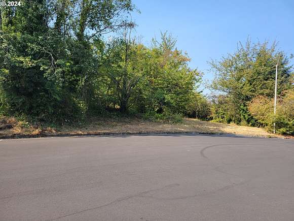 0.59 Acres of Commercial Land for Sale in Tualatin, Oregon