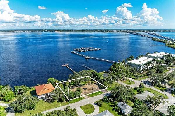 0.25 Acres of Residential Land for Sale in Punta Gorda, Florida