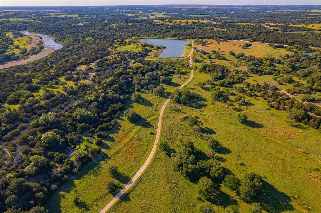 451 Acres of Recreational Land & Farm for Sale in Granbury, Texas