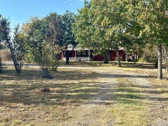 2.09 Acres of Residential Land with Home for Sale in Ennis, Texas