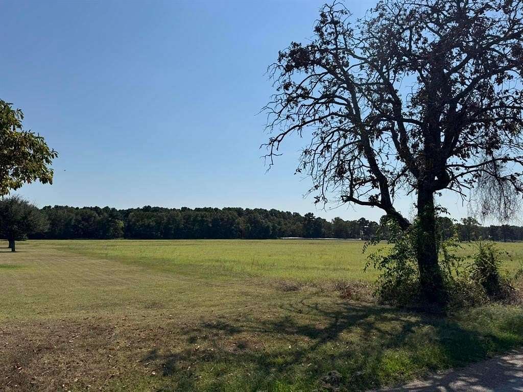 5 Acres of Residential Land for Sale in Van, Texas