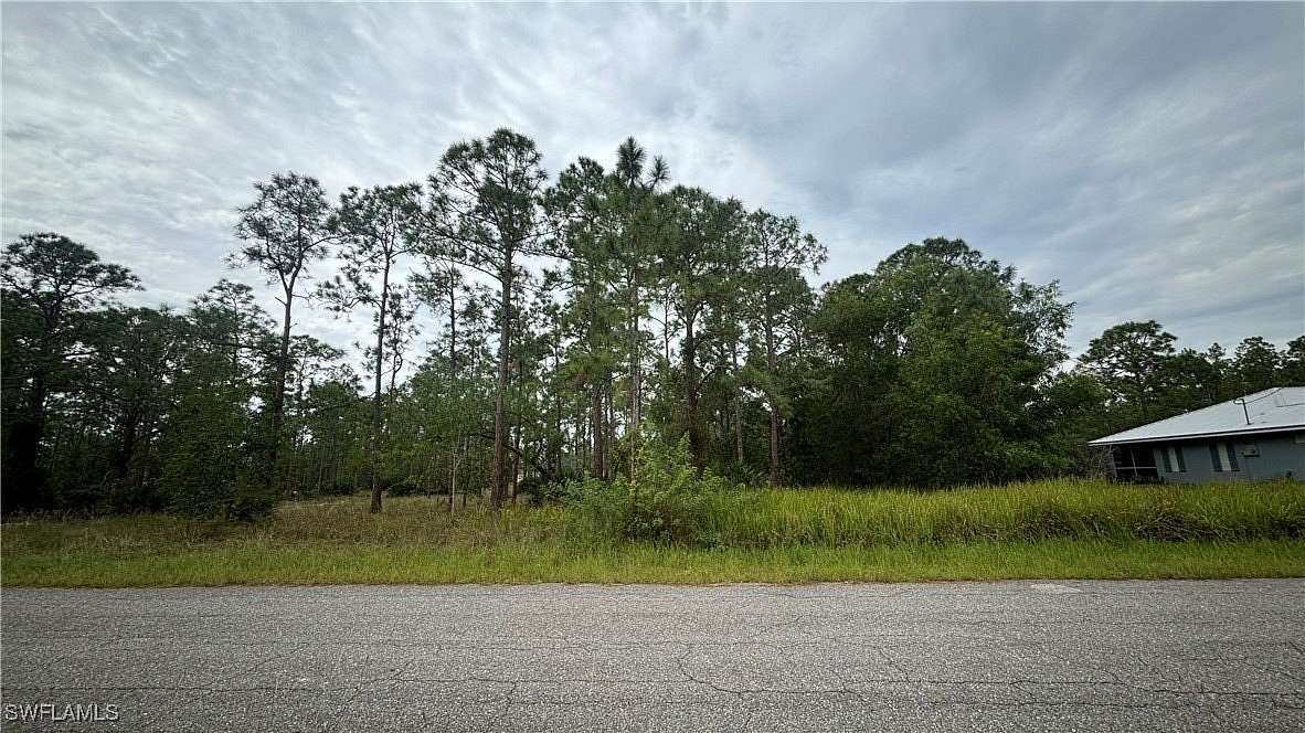 0.501 Acres of Residential Land for Sale in Lehigh Acres, Florida