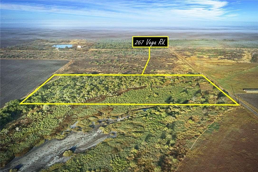 5 Acres of Residential Land for Sale in Woodsboro, Texas