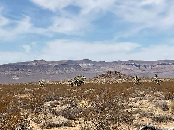 4.7 Acres of Agricultural Land for Sale in Yucca, Arizona