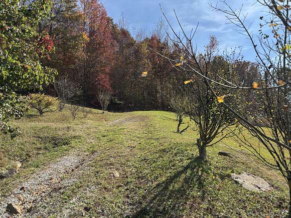 6 Acres of Land for Sale in Barbourville, Kentucky