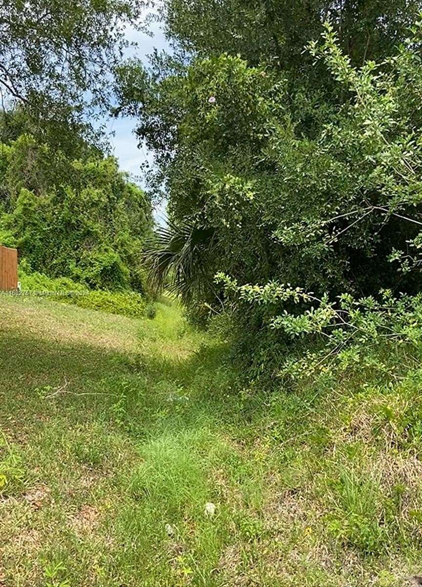 0.23 Acres of Residential Land for Sale in Vero Beach, Florida