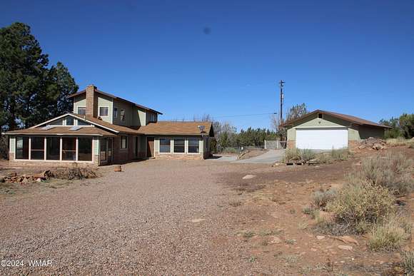 5.47 Acres of Residential Land with Home for Sale in Snowflake, Arizona