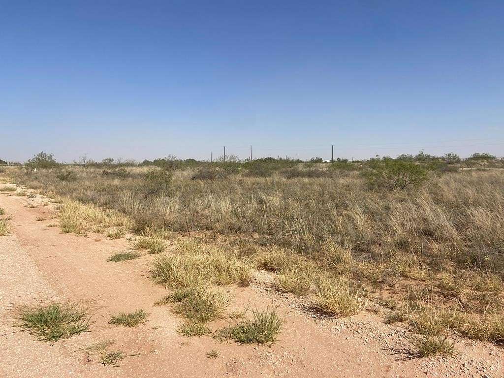 1.023 Acres of Land for Sale in Midland, Texas